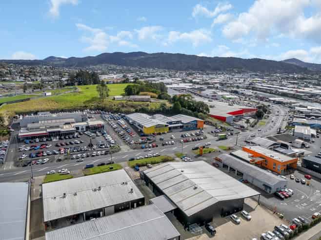 Freehold investment secured by Tristram Auto Group