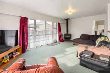 8A Tui Place, Bell Block