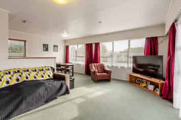 8A Tui Place, Bell Block