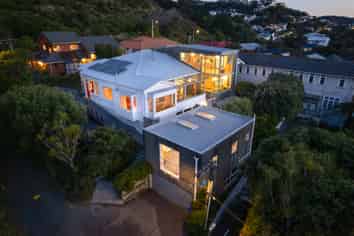 17 Dover Street, Island Bay