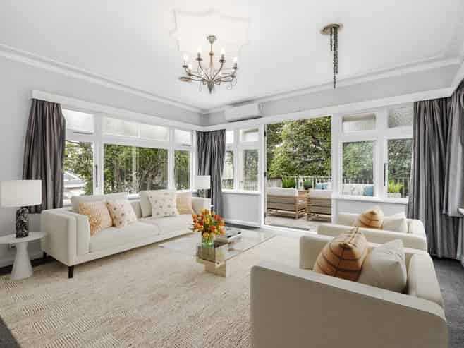 275 Adelaide Rd, Newtown