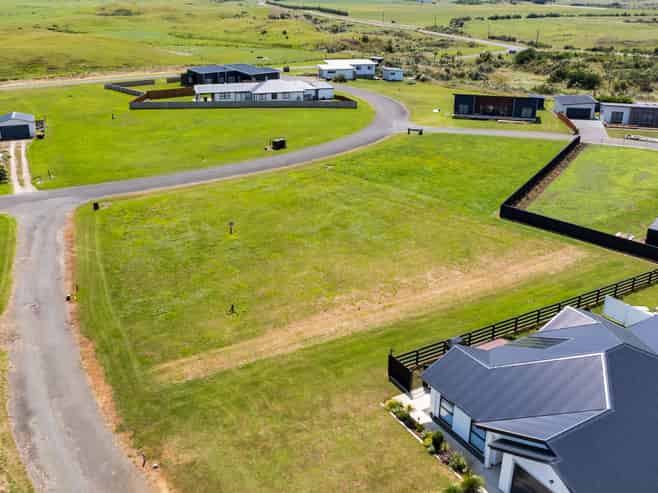 3 Ironsands, Waverley