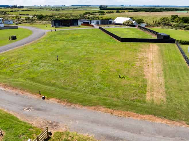 3 Ironsands, Waverley