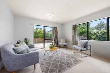 2/11 Bauchop Road, Waterloo