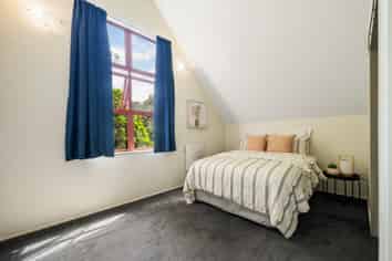 1 & 2/1 Entrance Street, Aro Valley