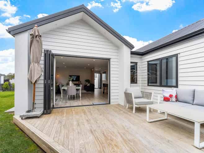 8 Matahae Crescent, Milldale