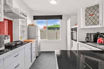 26 Stout Street, Shannon