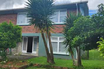 64 Otonga Road, Springfield