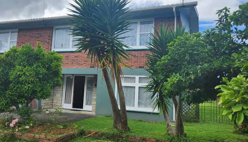 64 Otonga Road, Springfield