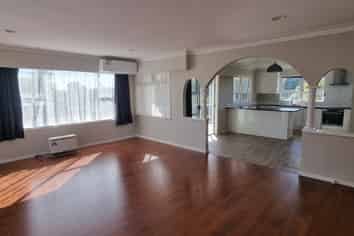 64 Otonga Road, Springfield