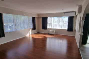 64 Otonga Road, Springfield