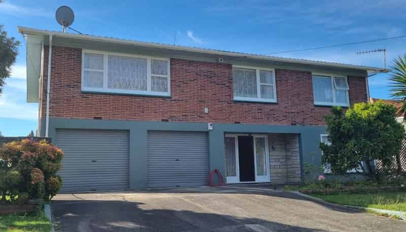 64 Otonga Road, Springfield