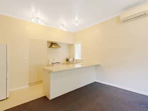 b/82 Glenmore Street, Kelburn