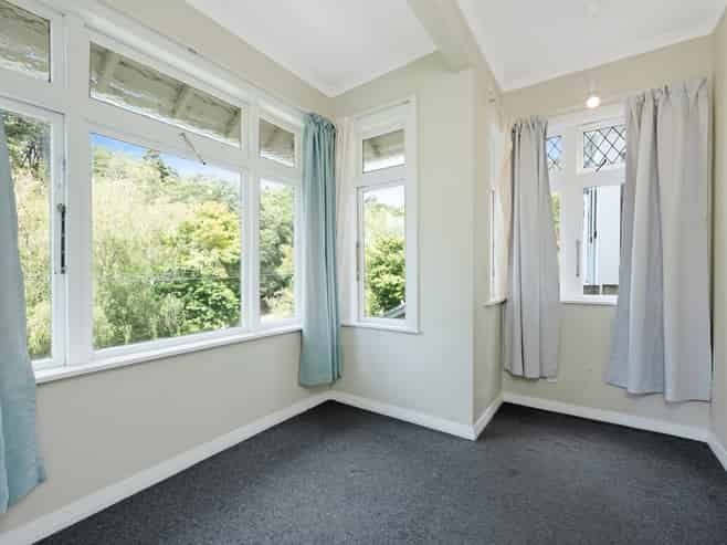 b/82 Glenmore Street, Kelburn