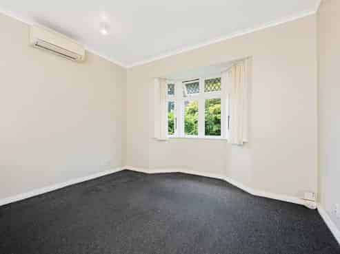 b/82 Glenmore Street, Kelburn