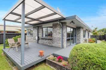 25 Elm Place, TIKIPUNGA