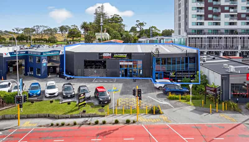 273C West Coast Road, Glen Eden