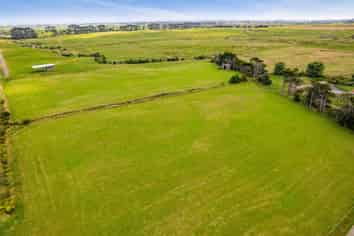 955 Opua Road, Opunake