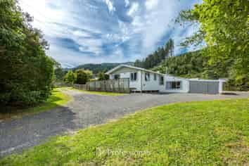 40a Colletts Road, Mangaroa