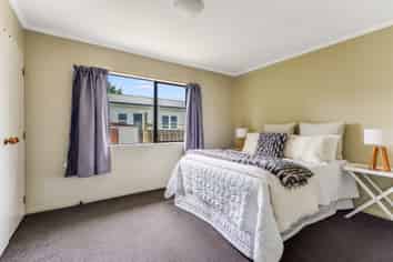 5/55 Tuhikaramea Road, Dinsdale