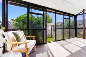 5/55 Tuhikaramea Road, Dinsdale