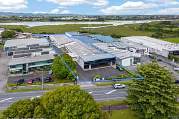 Large Rosebank Opportunity - Exceptional Value!