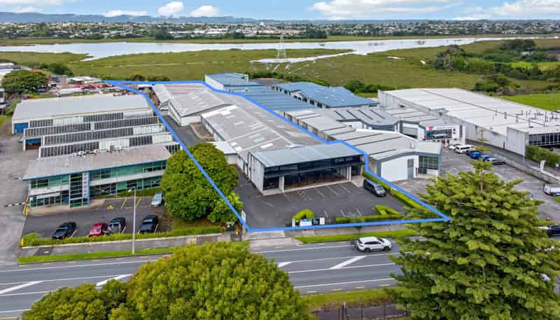 604 Rosebank Road, Avondale