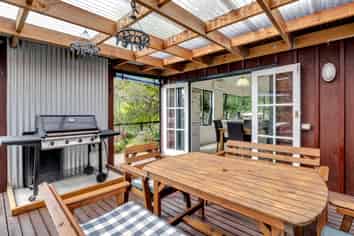 189 Wallace Road, Levin