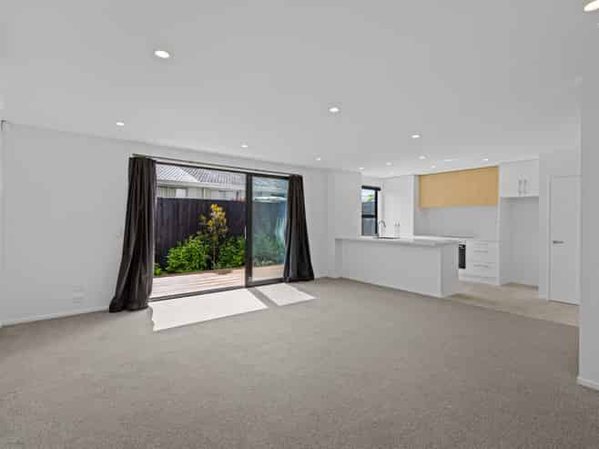 4/80 Mackworth Street, Woolston