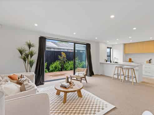 4/80 Mackworth Street, Woolston