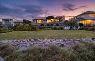 151 Pukehina Parade, Pukehina