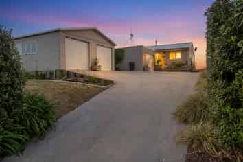 151 Pukehina Parade, Pukehina