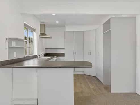 2/230 Rifle Range Road, Tauhara