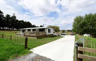 69 School Road, Wellsford