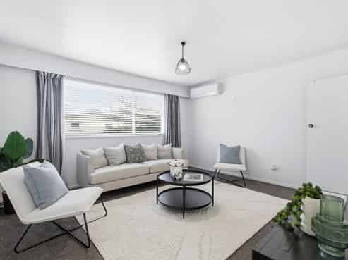 284A Botanical Road, West End