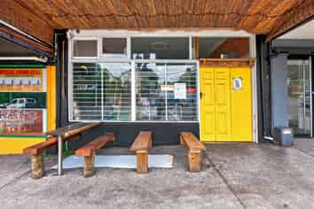 Freehold opportunity with add-value upside