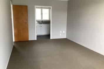 10 Trevethick Grove, Woburn