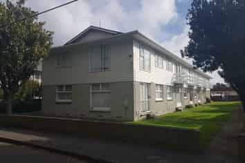 10 Trevethick Grove, Woburn