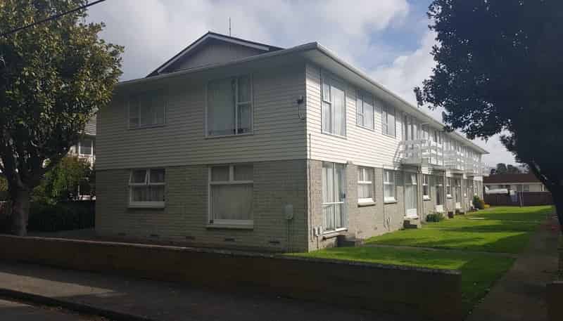 10 Trevethick Grove, Woburn