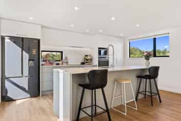 24 Norman Street, TAINUI