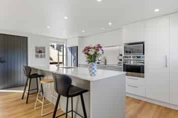 24 Norman Street, TAINUI