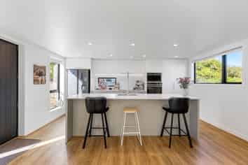 24 Norman Street, TAINUI