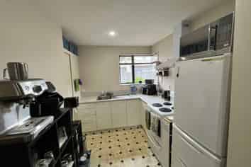 2/367 Selwyn Street, Addington