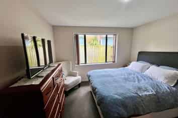 2/367 Selwyn Street, Addington