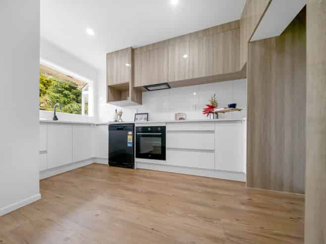 3B Kelvyn Grove, Hill Park