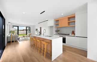 72 Overton Street, Rototuna North