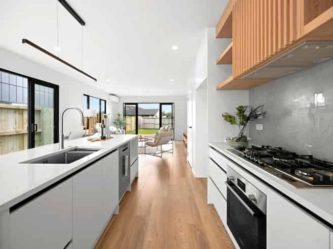 72 Overton Street, Rototuna North