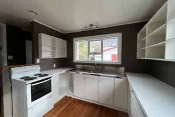 571 Manchester Street, Saint Albans