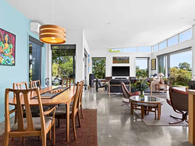 11 Tirohanga Road, Haumoana