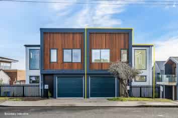 21E Knights Road, Rothesay Bay